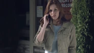 Ellen on the phone.png (777 KB) Ellen on the phone.