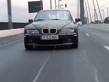 Semir und Tom nutzen ein Z3 Coupé als Fluchtfahrzeug in "Hetzjagd".