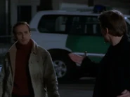 Dieclique1.jpg (59 KB) Tom erzählt Semir von Hottes Ruhestand.