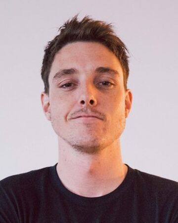 Pictures of lazarbeam