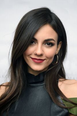 Victoria-justice-scaled