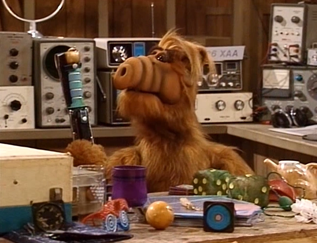 Melmacian survival knife | ALF Wiki | Fandom