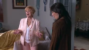Antonia confronta a Perla.