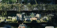 The Borderlands at the end of the Second Stage 4.jpg (1.82 MB) Vegetation around cars and on a bridge