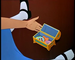 Eat Me Cake Alice In Wonderland Wiki Fandom