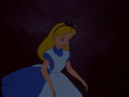 Alice-in-wonderland-disneyscreencaps.com-546