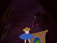 Alice-in-wonderland-disneyscreencaps.com-633