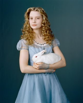 Dress, Alice Wiki