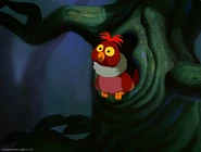 Alice-disneyscreencaps.com-6067.jpg (178 KB)