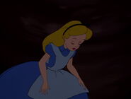 Alice-in-wonderland-disneyscreencaps.com-535