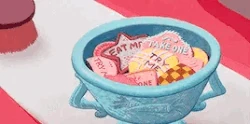Eat Me Cake Alice In Wonderland Wiki Fandom