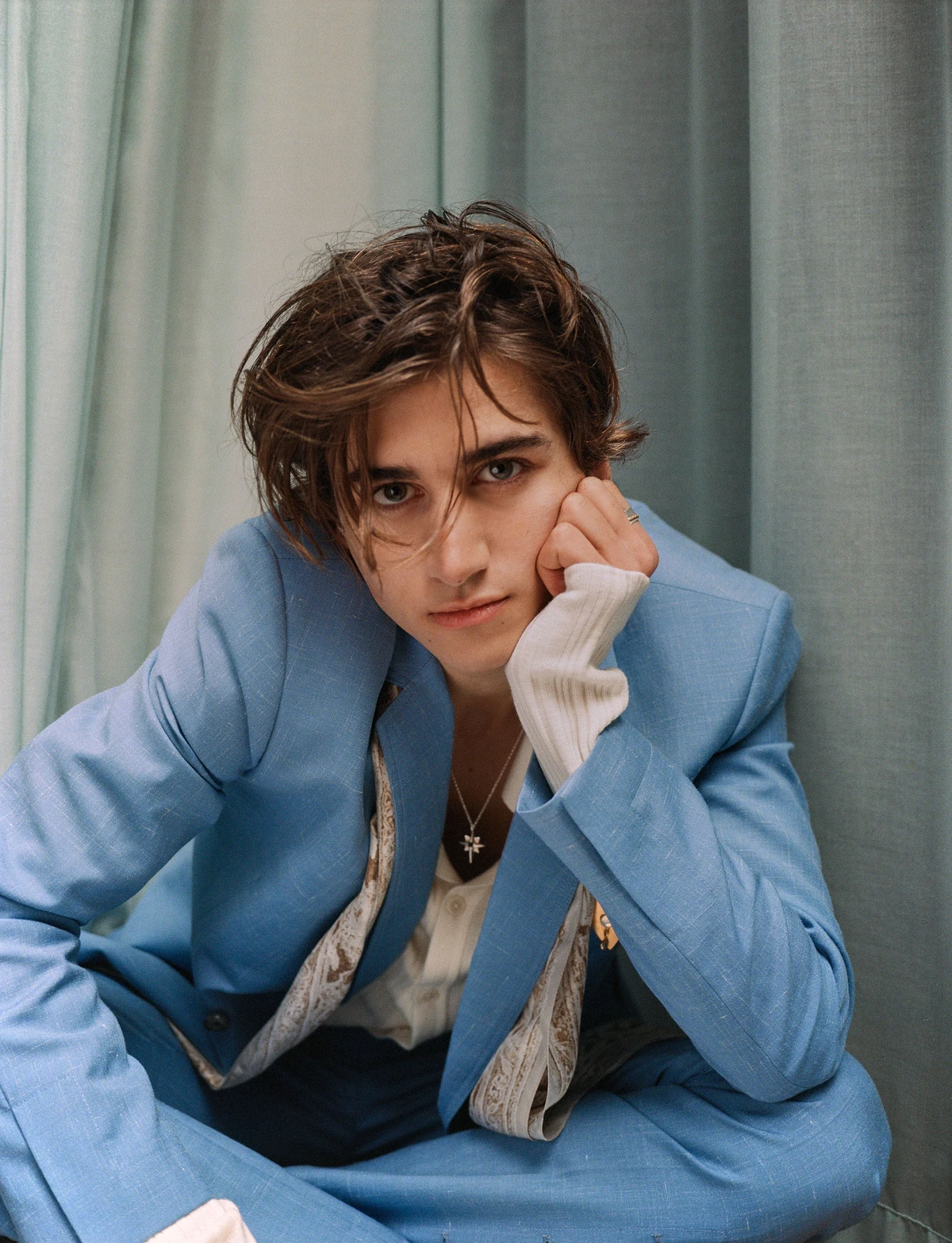 Sebastian Croft | Alice Oseman Universe Wiki | Fandom