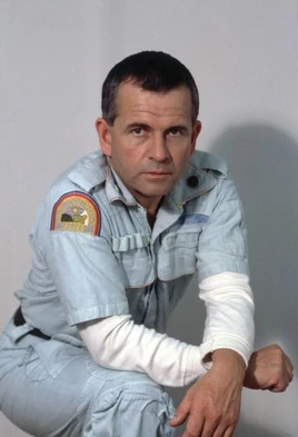 Alien Ian Holm1