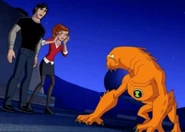 Bestia viendo a Gwen y Kevin.png (187 kB)