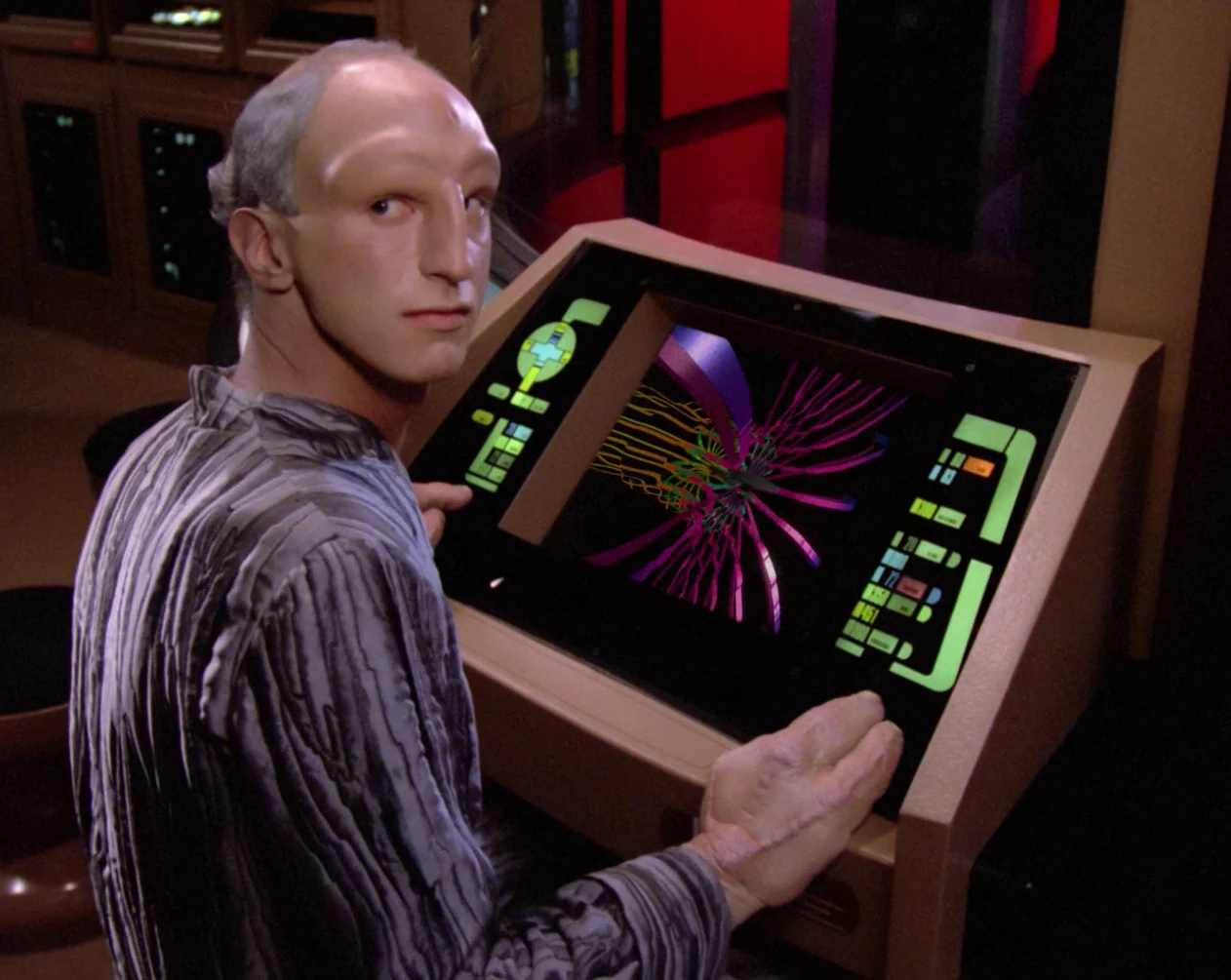 Traveler (Star Trek) | Alien Species | Fandom