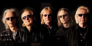 Yes-band2