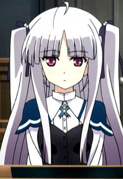 Julie Sigtuna, Absolute Duo Wiki