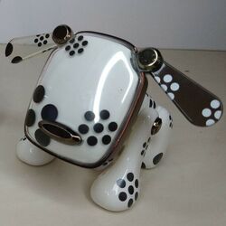 2005 hasbro store robot dog