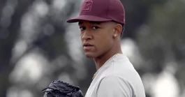 HC 109 Still10.jpg (165 KB)