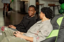 ALA711a 0048r.jpg (112 KB)