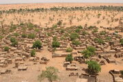 1024px-Village Telly in Mali