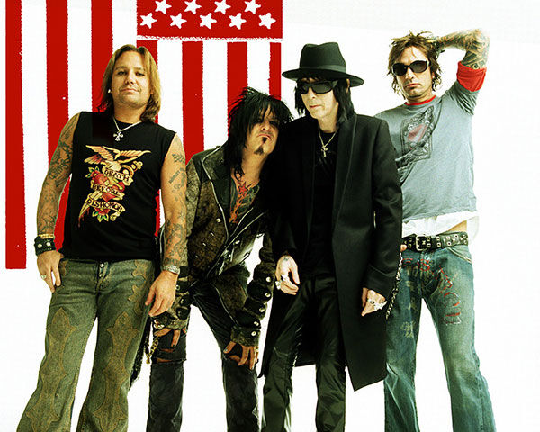 MÖTLEY CRÜE: A Visual History 1983-2005 Mötley Crüe: A Visual History 1983-2005 | Neil Zlozower