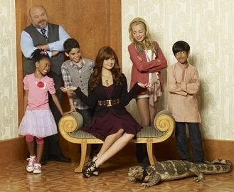 Jessie cast 8554