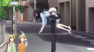 That's your girlfriend, not a sack of potatoes!
