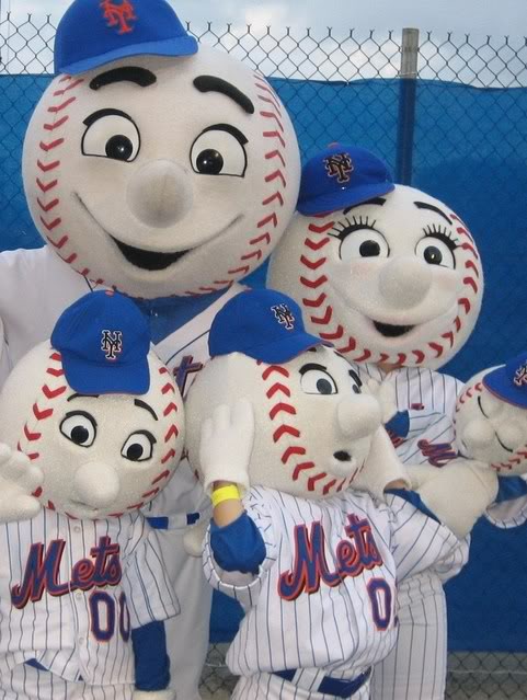 Mrs. Met, New York Mets Wiki