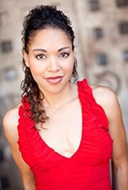 Gina Bowes.jpg