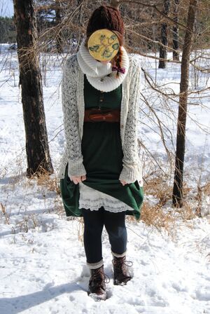 Forest girl fashion top