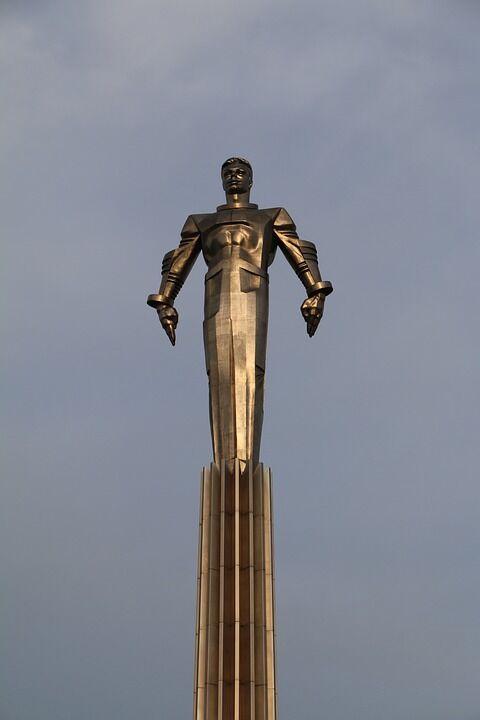 Monument.jpg