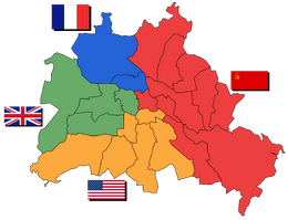 2000px-Berlin Blockade-map