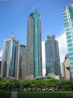 651637-Espacio-para-admirar-los-rascacielos--Room-to-admire-the-skyscrapers-0