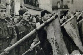 Республиканцы приносят присягу, август 1937