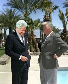 Ex-Präsident Bill Clinton besucht den immer noch sehr einflusreichen Robert F