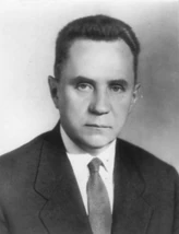 Алексей Косыгин — будущий министр легкой промышленности