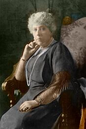 Reina Beatriz de Sajonia-Coburgo-Gotha.jpg