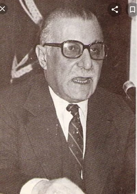 Roberto Viola,dando el discurso del fin de las negociaciones sobre Malvinas,2 de abril de 1985