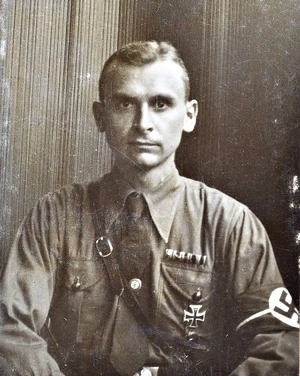 Ганс фон Фальк Хаузен