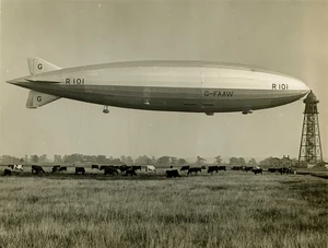 The R-101 preparing for its last flight before being decommissioned.