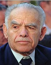 El Primer Ministro Isaac Shamr