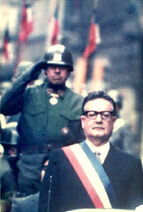 ALLENDE Y PINOCHET ESCORTE