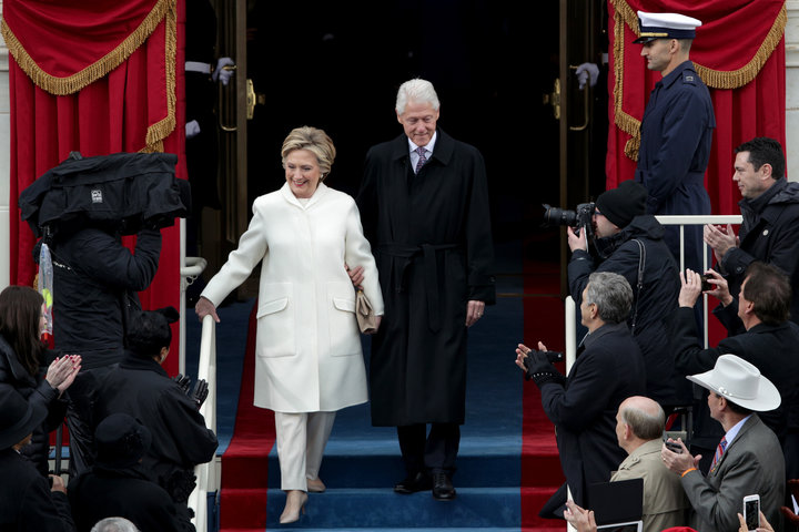 Hillary Clinton inaugurated as new Queen's University chancellor