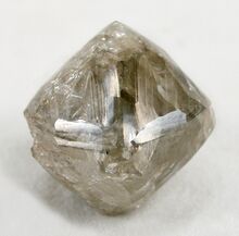 Diamond-gem7-52a