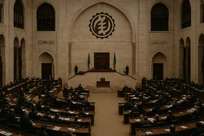 German and Baydiyya politicians meet in the Al-Baydi National Assembly, 1986.