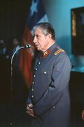Augusto Pinochet en discurso