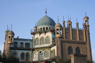 1024px-Mosque yanqi xinjiang