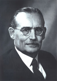 Ernest Holt