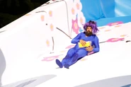 Rupert Boneham performs the second Roadblock.